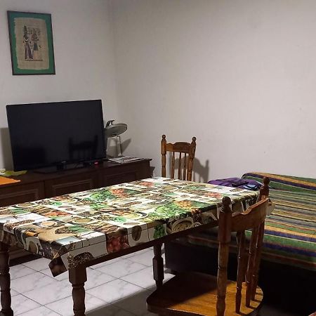 A Modest Place Belgrade Luaran gambar